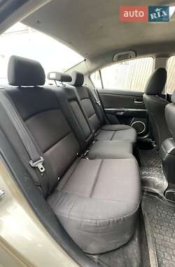 Хэтчбек Mazda 3 2006 в 
