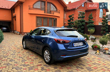 Хэтчбек Mazda 3 2018 в 