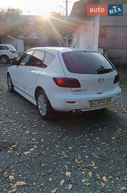 Хэтчбек Mazda 3 2003 в 