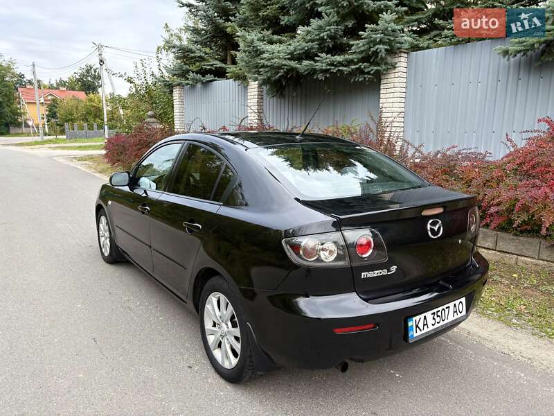Седан Mazda 3 2007 в Киеве