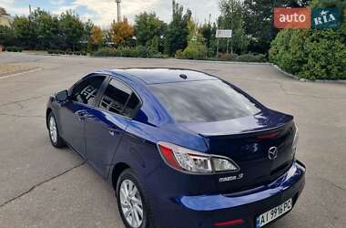 Седан Mazda 3 2013 в 