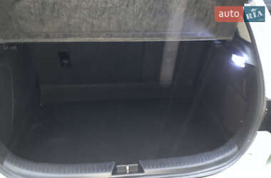 Хэтчбек Mazda 3 2006 в 