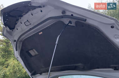 Хэтчбек Mazda 3 2006 в 