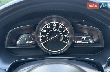 Седан Mazda 3 2018 в 