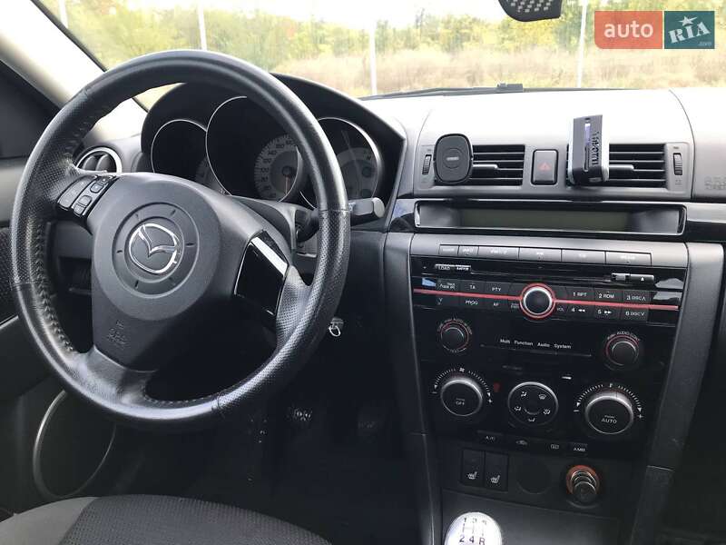 Хэтчбек Mazda 3 2008 в Запорожье