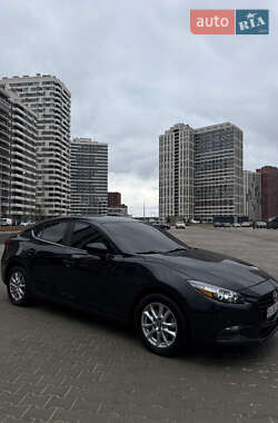 Mazda 3 2017