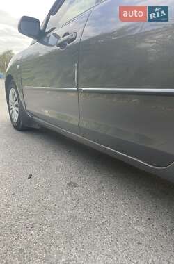 Седан Mazda 3 2006 в 