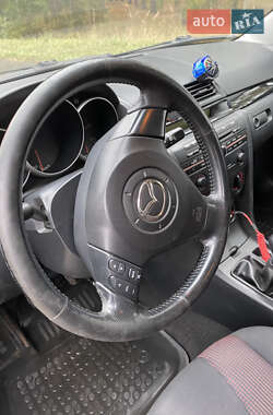 Хэтчбек Mazda 3 2005 в 