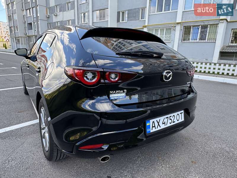 Хэтчбек Mazda 3 2022 в Харькове