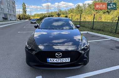 Хэтчбек Mazda 3 2022 в 