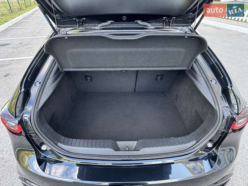 Хэтчбек Mazda 3 2022 в Харькове