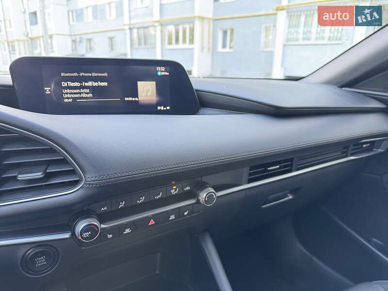 Хэтчбек Mazda 3 2022 в Харькове