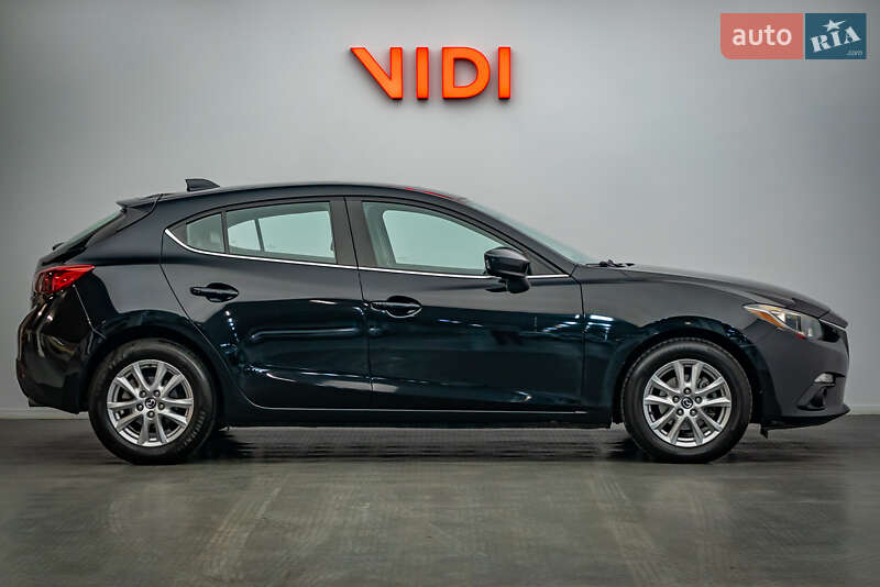 Хэтчбек Mazda 3 2014 в Киеве