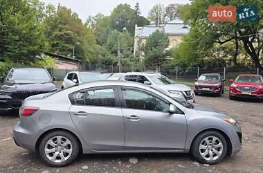 Седан Mazda 3 2011 в 