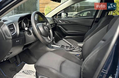Седан Mazda 3 2014 в 