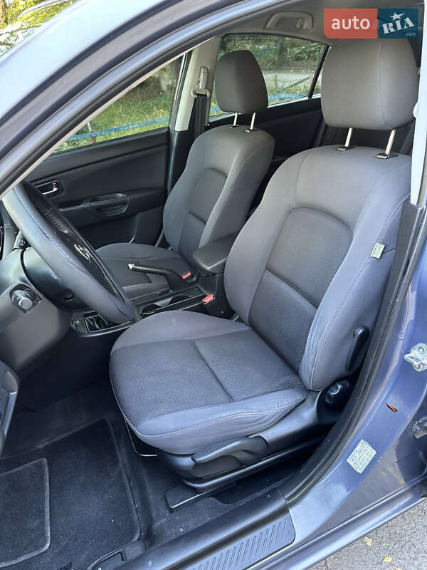 Седан Mazda 3 2008 в Каменец-Подольском