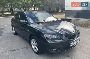 Седан Mazda 3 2005 в 