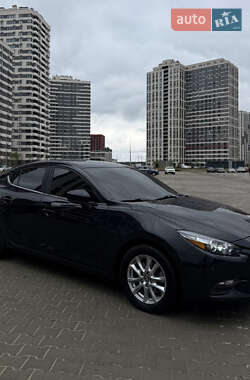 Mazda 3 2017