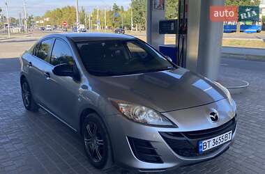 Седан Mazda 3 2010 в 