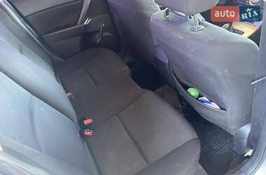 Седан Mazda 3 2010 в 
