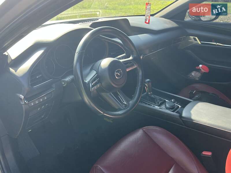 Хетчбек Mazda 3 2022 в Дніпрі