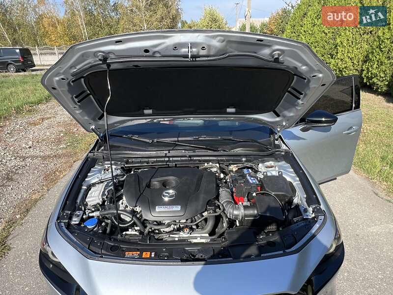 Хетчбек Mazda 3 2022 в Дніпрі