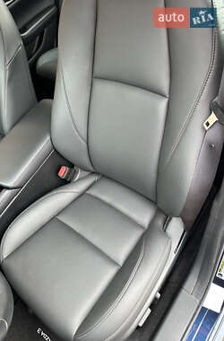 Седан Mazda 3 2024 в 
