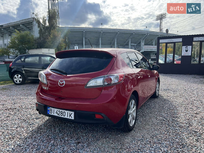 Хэтчбек Mazda 3 2010 в Полтаве