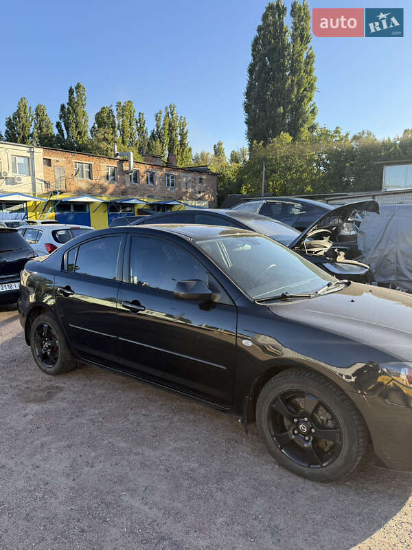 Седан Mazda 3 2008 в Черкассах