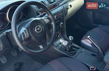 Хэтчбек Mazda 3 2006 в 