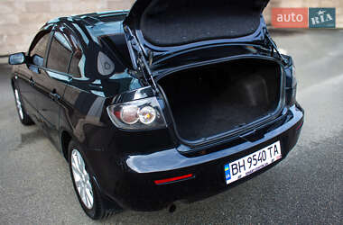 Седан Mazda 3 2008 в 