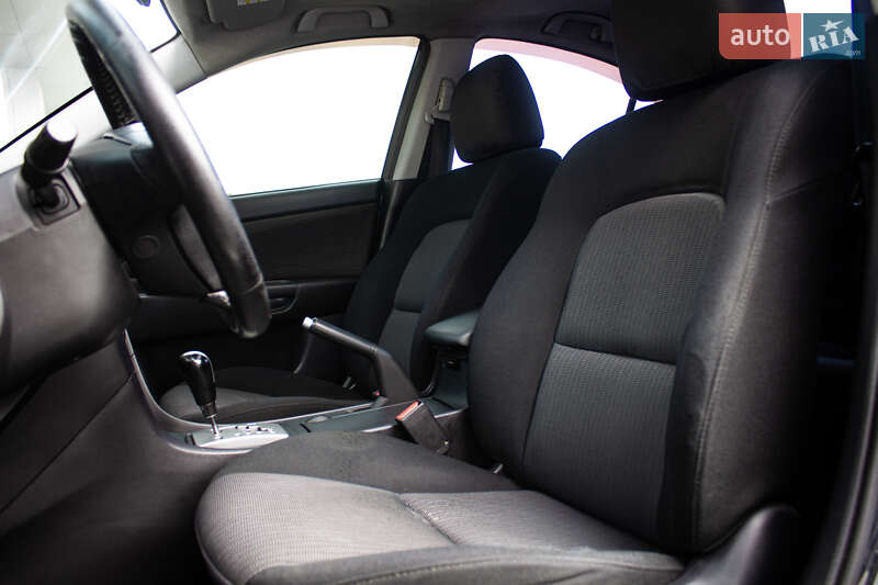 Седан Mazda 3 2008 в Киеве