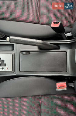 Седан Mazda 3 2006 в 