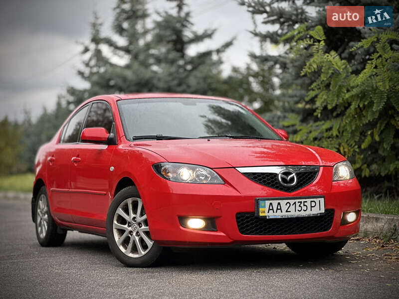 Седан Mazda 3 2008 в Киеве