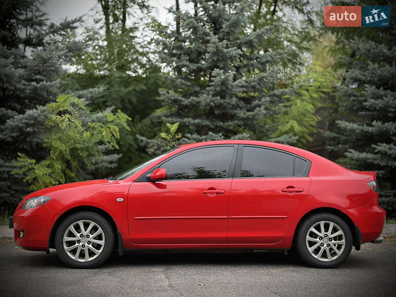 Седан Mazda 3 2008 в Киеве