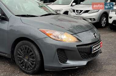 Седан Mazda 3 2012 в 