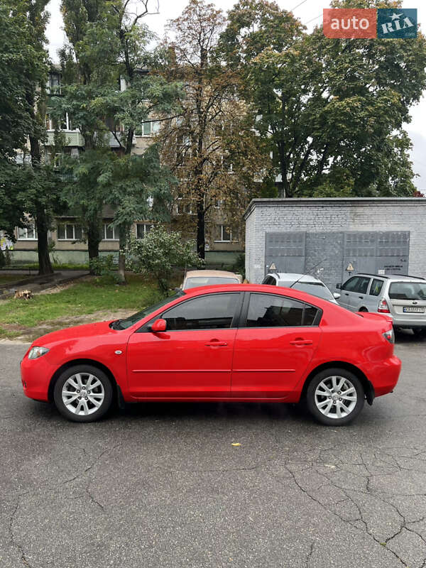 Седан Mazda 3 2008 в Киеве
