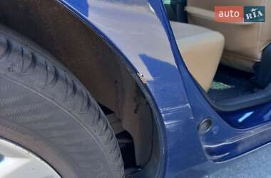 Хэтчбек Mazda 3 2012 в 