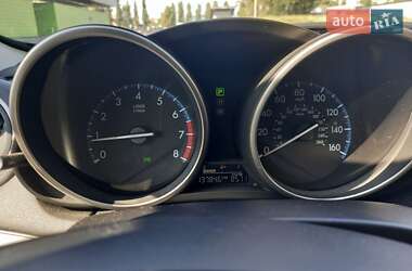 Хэтчбек Mazda 3 2012 в 