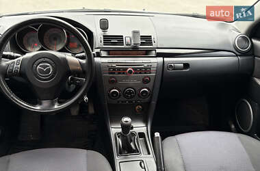 Хэтчбек Mazda 3 2006 в 