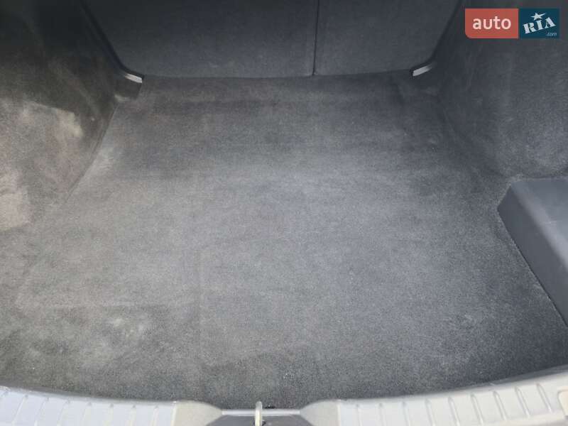 Седан Mazda 3 2023 в Днепре фото 33 Седан Mazda 3 2023 в Днепре