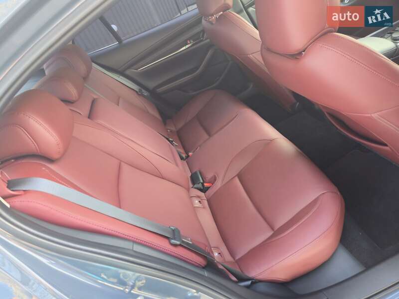 Седан Mazda 3 2023 в Днепре фото 20 Седан Mazda 3 2023 в Днепре