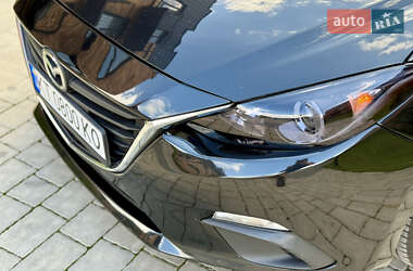 Седан Mazda 3 2013 в 