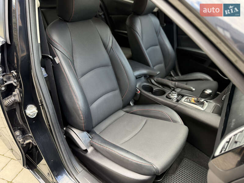 Седан Mazda 3 2013 в Ивано-Франковске
