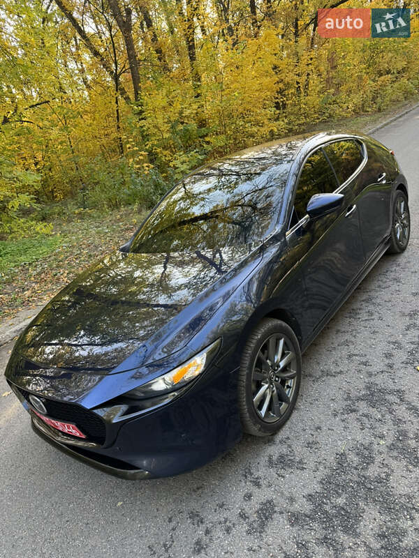 Хэтчбек Mazda 3 2019 в Харькове