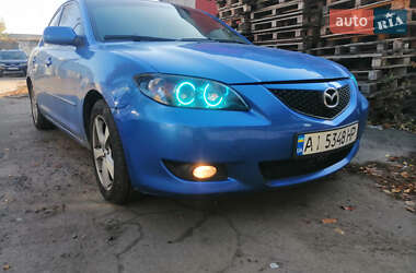 Седан Mazda 3 2004 в 