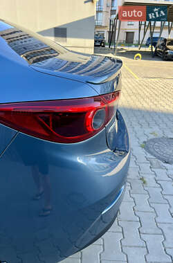 Седан Mazda 3 2015 в 