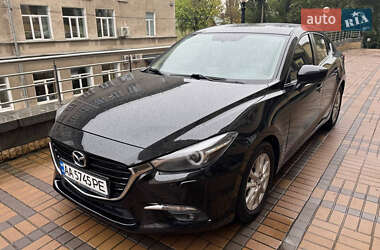 Седан Mazda 3 2016 в 