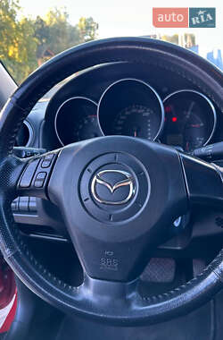 Седан Mazda 3 2006 в 