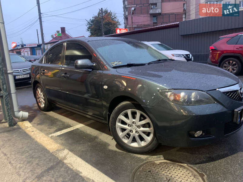 Седан Mazda 3 2008 в Днепре
